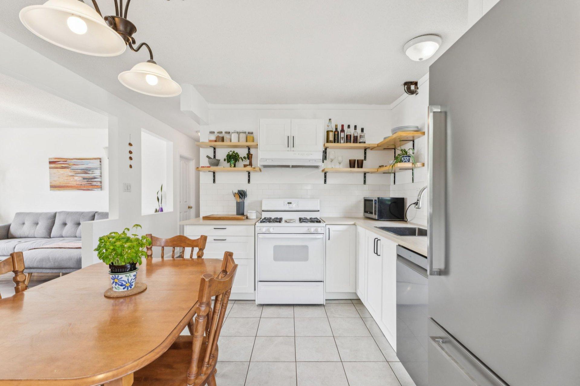 









20


Rue St-Josaphat

,
Gatineau (Gatineau),




QC
J8T3C8

