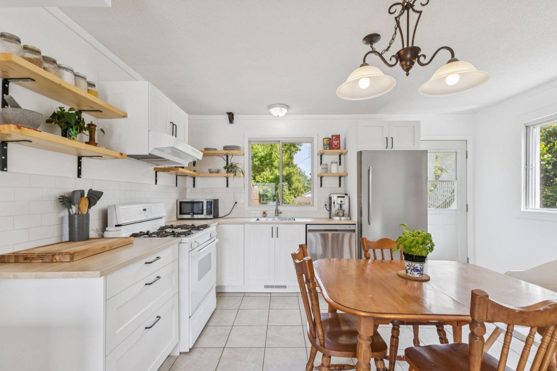 









20


Rue St-Josaphat

,
Gatineau (Gatineau),




QC
J8T3C8

