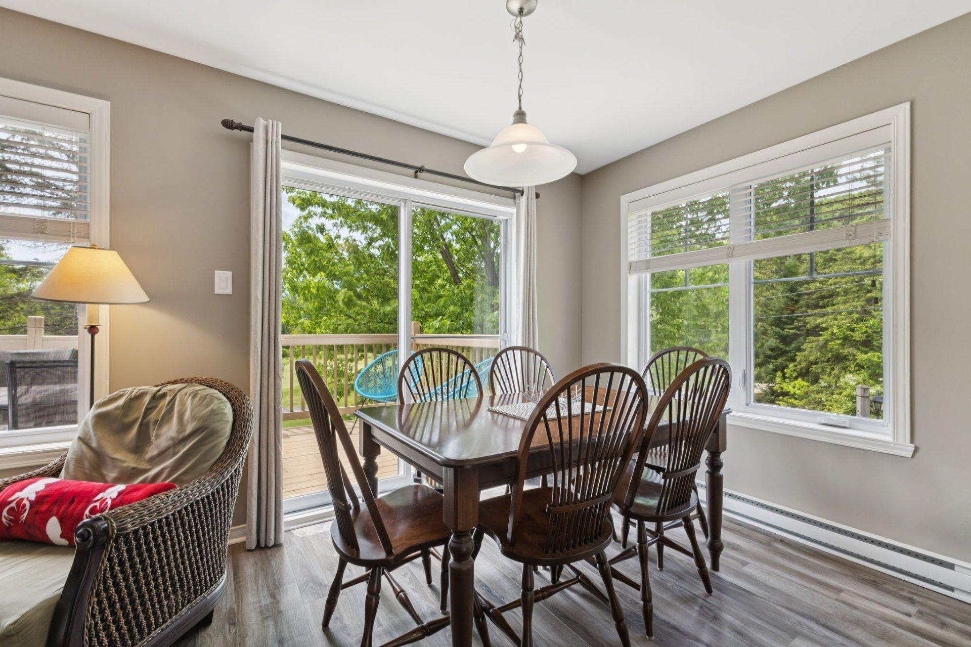 









1812


Ch. du Golf

,
Mont-Tremblant,




QC
J8E2K6


