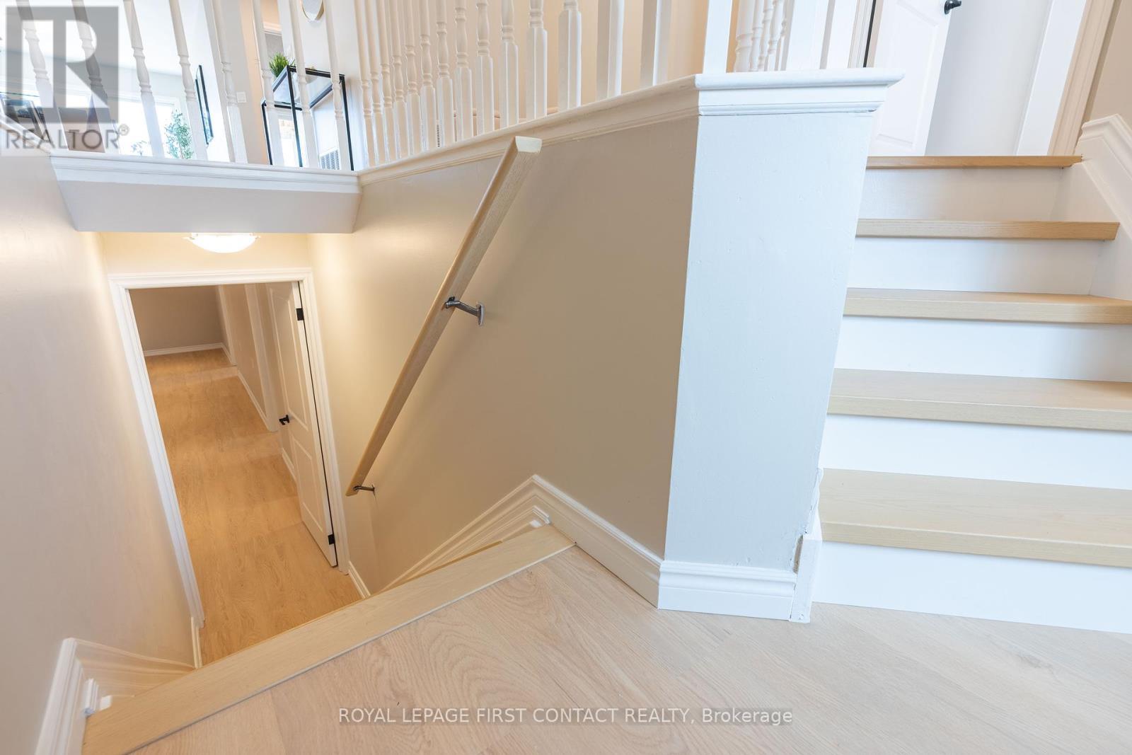 












60 WILLIAM PADDISON DRIVE

,
Barrie,




Ontario
L4M0G4

