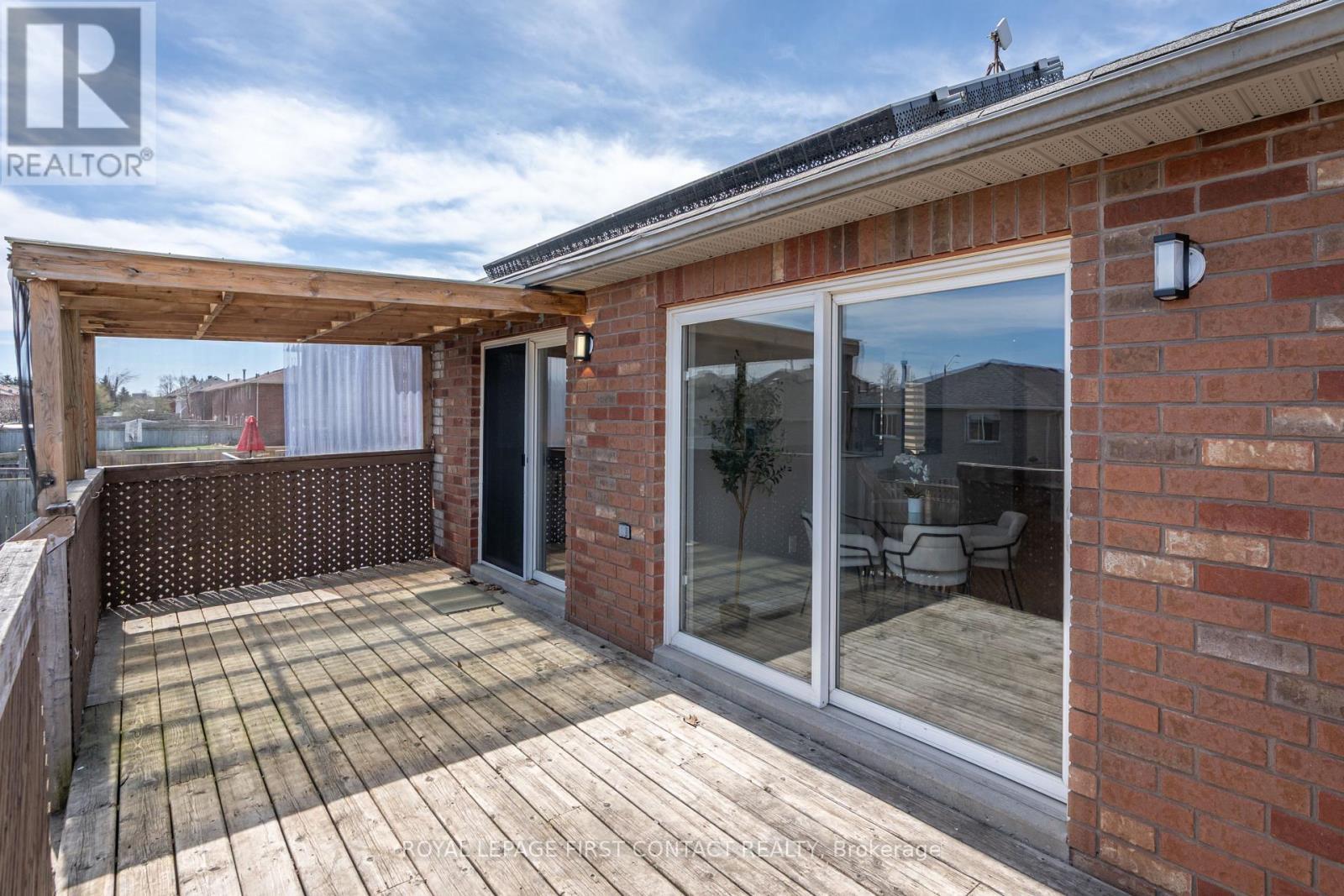 












60 WILLIAM PADDISON DRIVE

,
Barrie,




Ontario
L4M0G4

