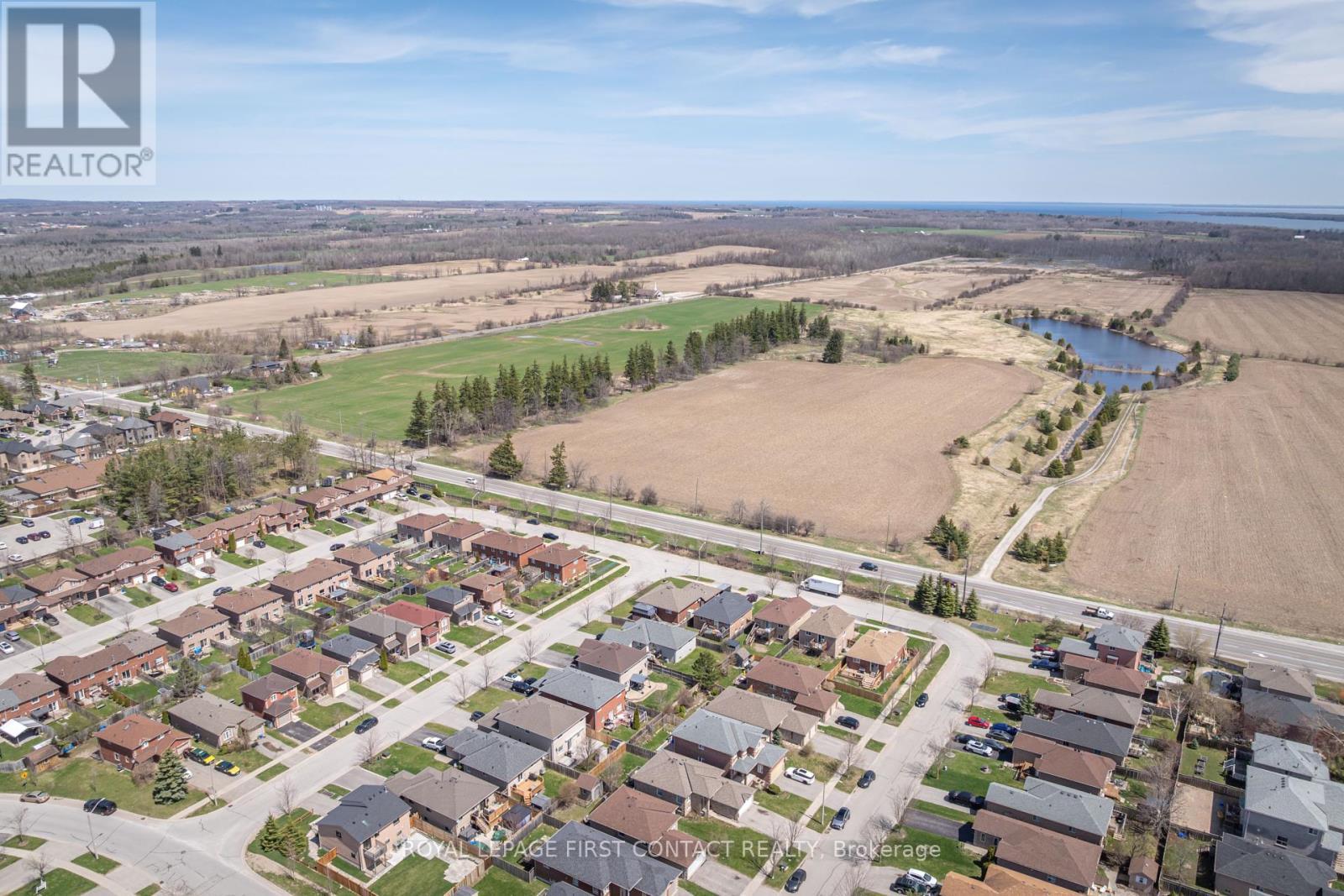 












60 WILLIAM PADDISON DRIVE

,
Barrie,




Ontario
L4M0G4

