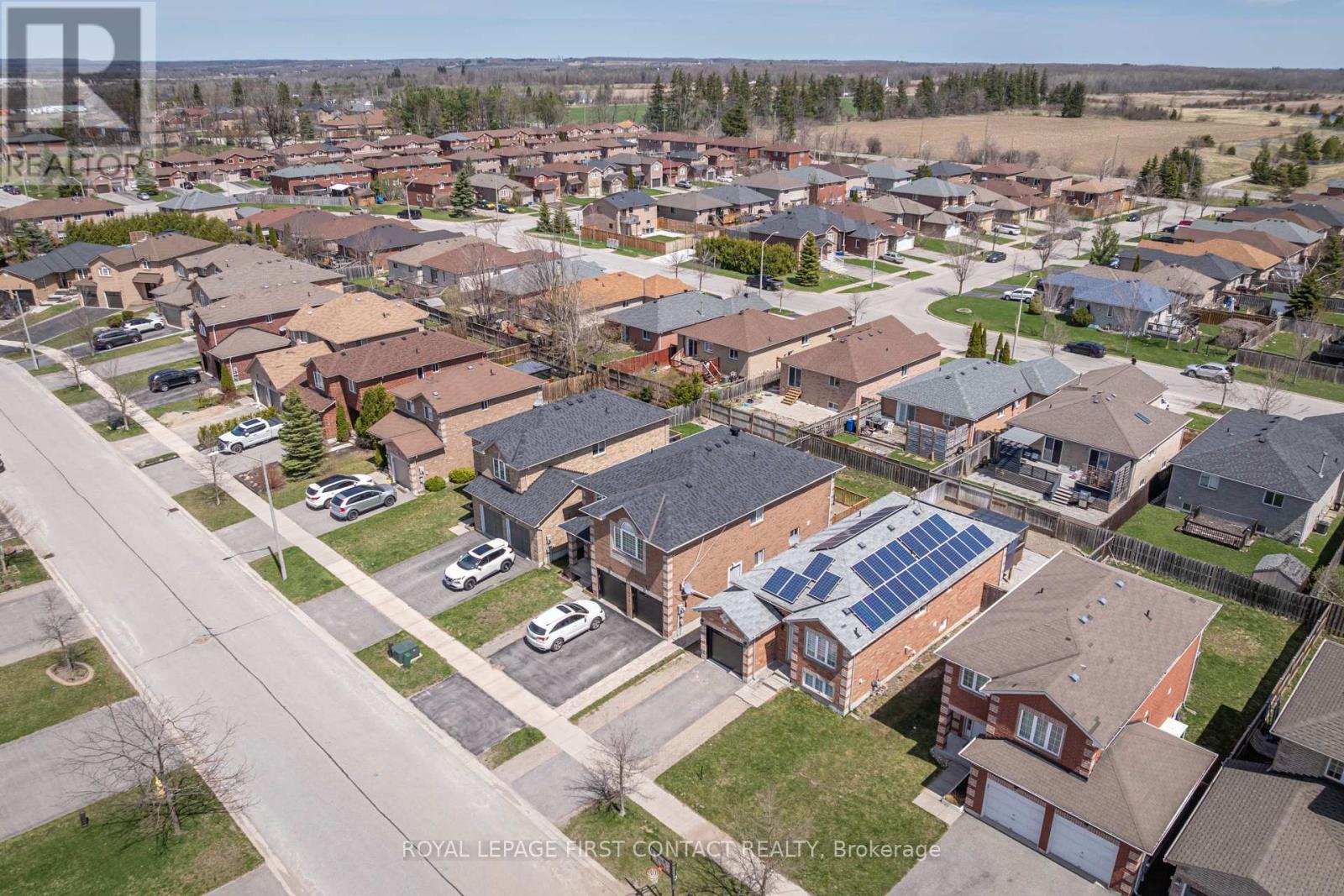 












60 WILLIAM PADDISON DRIVE

,
Barrie,




Ontario
L4M0G4


