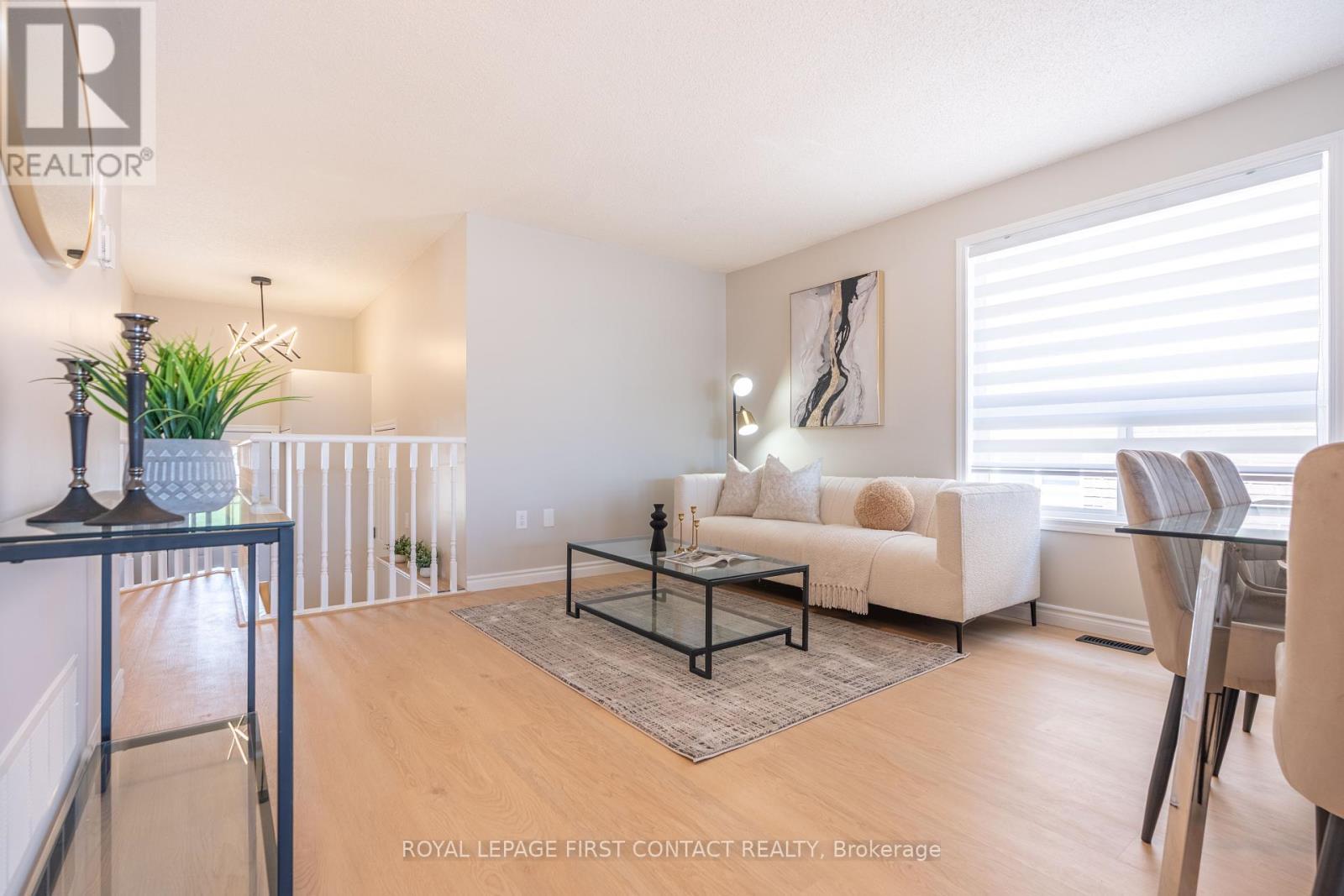 












60 WILLIAM PADDISON DRIVE

,
Barrie,




Ontario
L4M0G4

