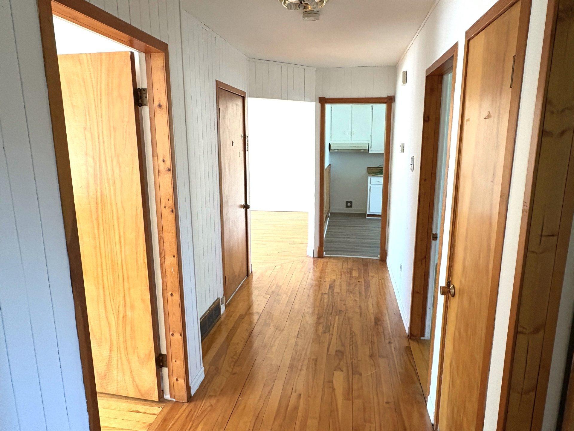 









5221

 - 5225


Boul. Lalande

,
Montréal (Pierrefonds-Roxboro),




QC
H8Y1W3

