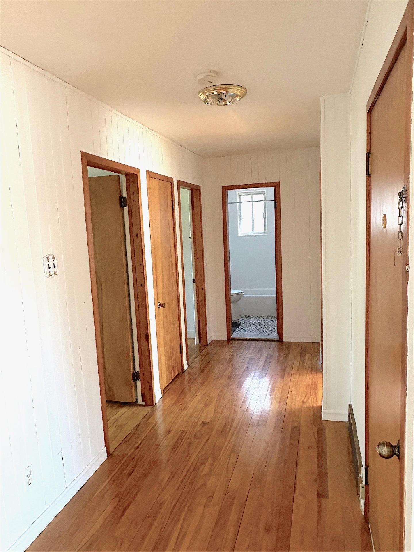 









5221

 - 5225


Boul. Lalande

,
Montréal (Pierrefonds-Roxboro),




QC
H8Y1W3

