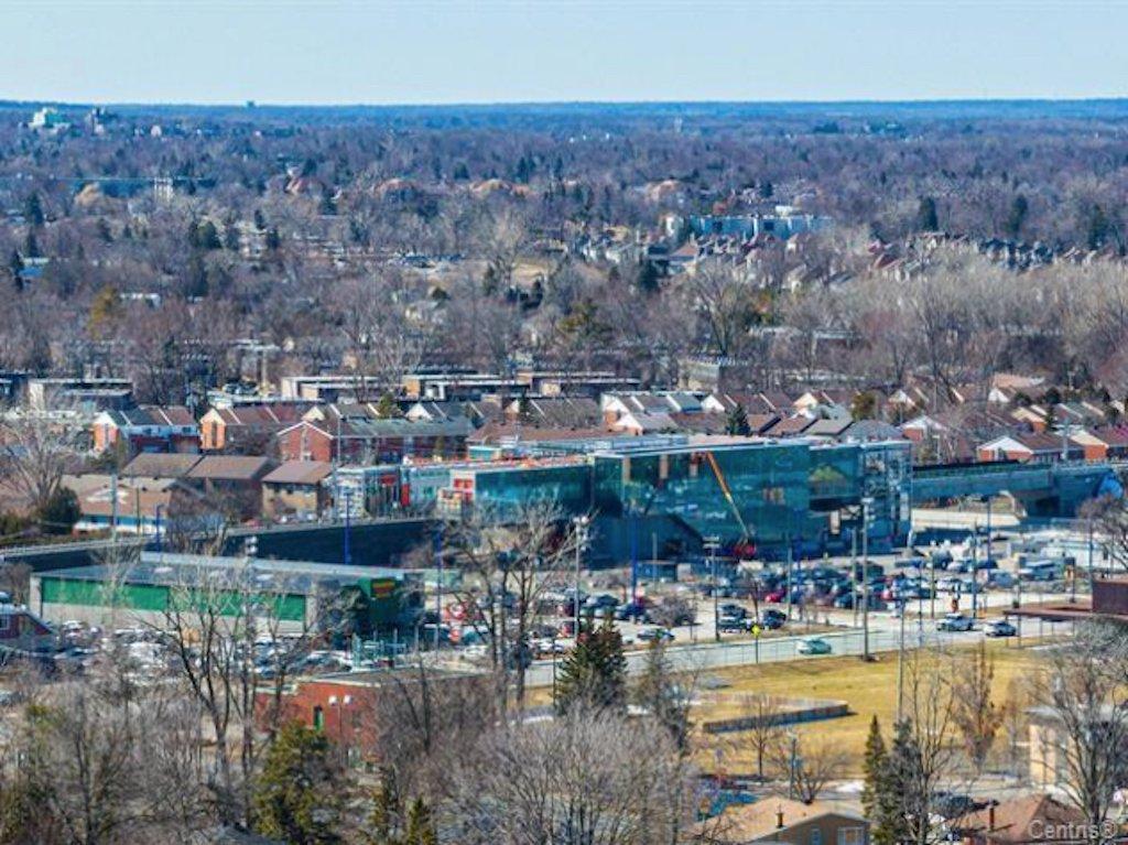 









5221

 - 5225


Boul. Lalande

,
Montréal (Pierrefonds-Roxboro),




QC
H8Y1W3

