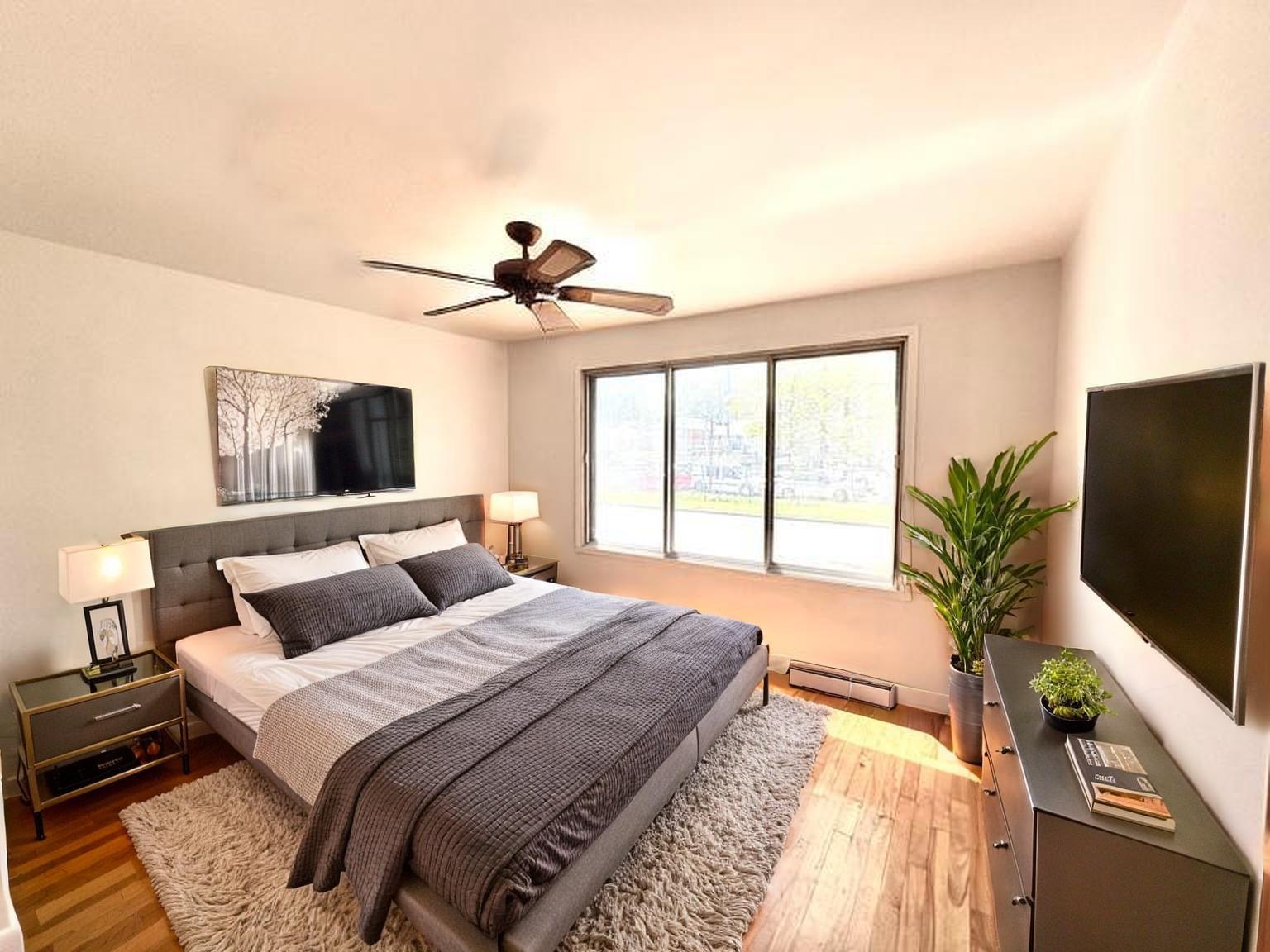 









5221

 - 5225


Boul. Lalande

,
Montréal (Pierrefonds-Roxboro),




QC
H8Y1W3

