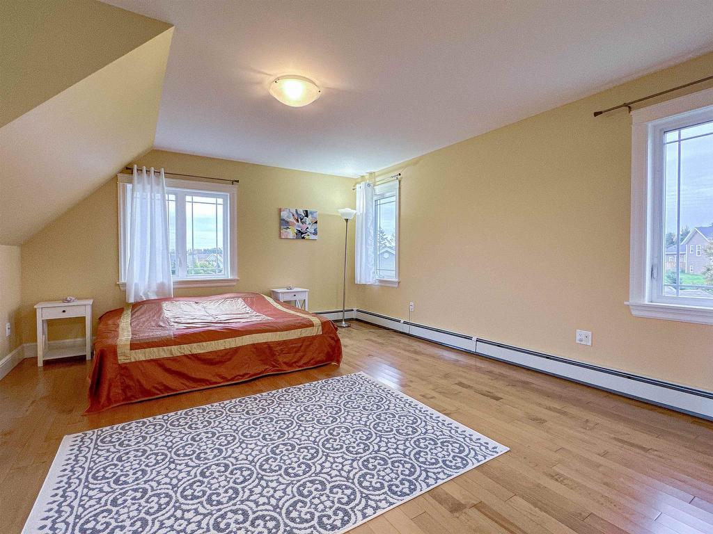 












25 Carrington Road

,
Stratford,




PE
C1B 1L6

