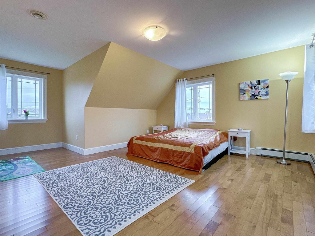 












25 Carrington Road

,
Stratford,




PE
C1B 1L6

