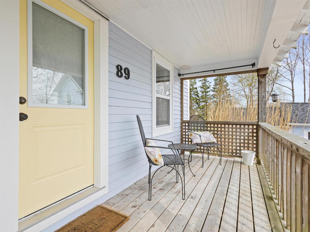 












89 Queen Street

,
Chester,




NS
B0J 1J0

