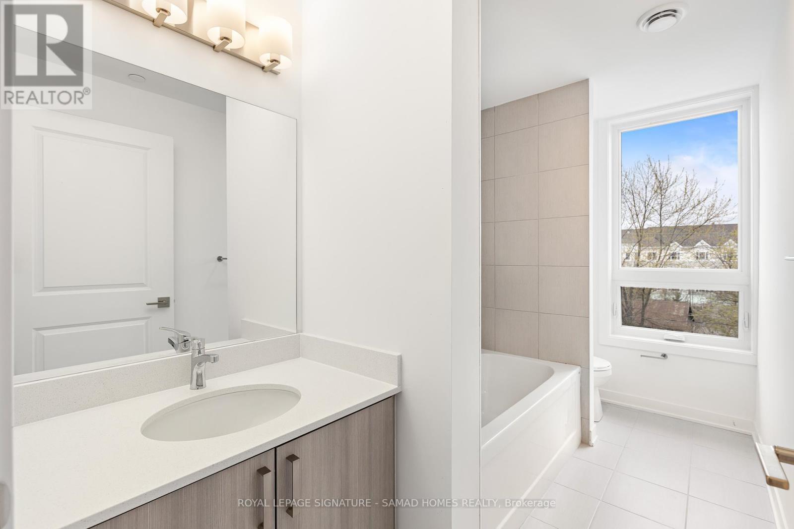 












26 - 4035 HICKORY DRIVE

,
Mississauga,




Ontario
L4W1L1

