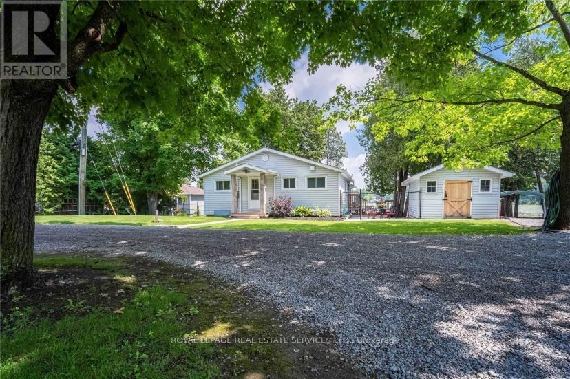 












2365 SELWYN BAY LANE

,
Selwyn,




Ontario
K0L2H0

