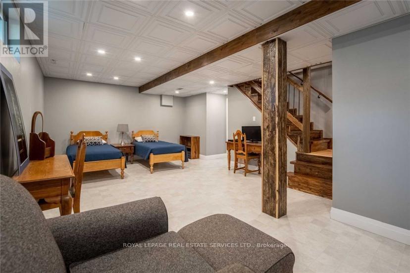 












2365 SELWYN BAY LANE

,
Selwyn,




Ontario
K0L2H0

