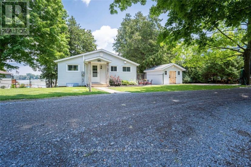 












2365 SELWYN BAY LANE

,
Selwyn,




Ontario
K0L2H0

