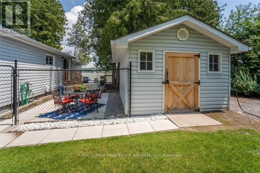 












2365 SELWYN BAY LANE

,
Selwyn,




Ontario
K0L2H0

