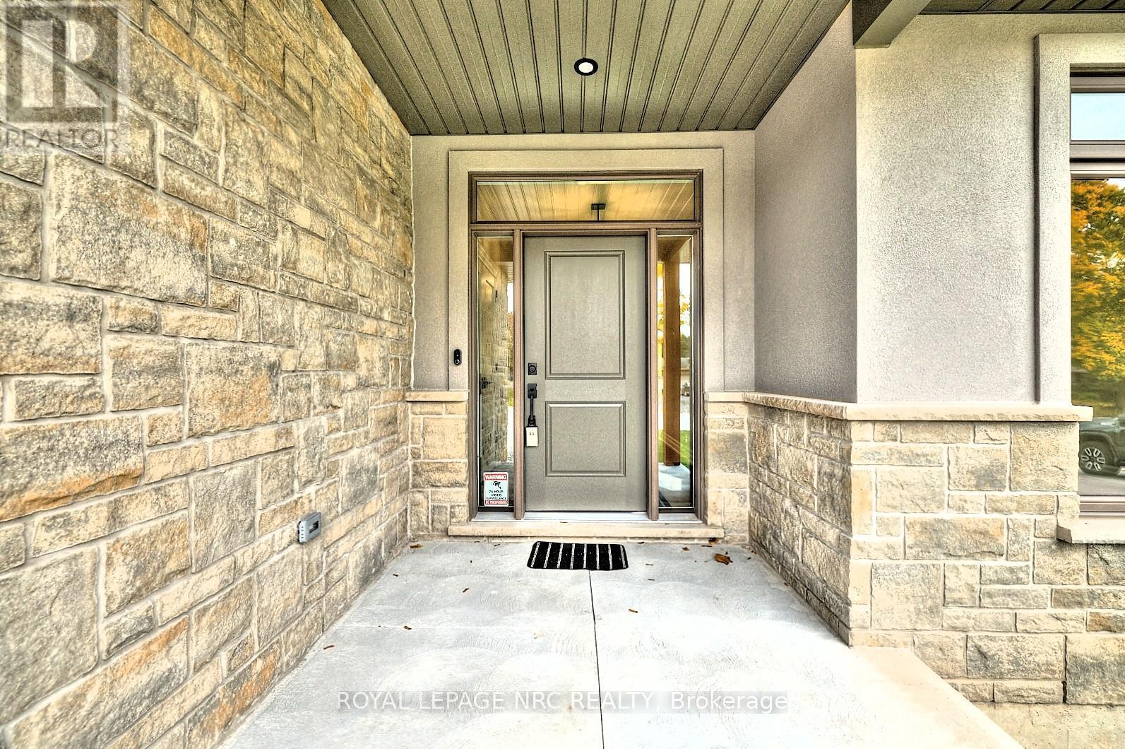 












1125 BALFOUR STREET

,
Pelham (Fenwick),




Ontario
L0S1C0

