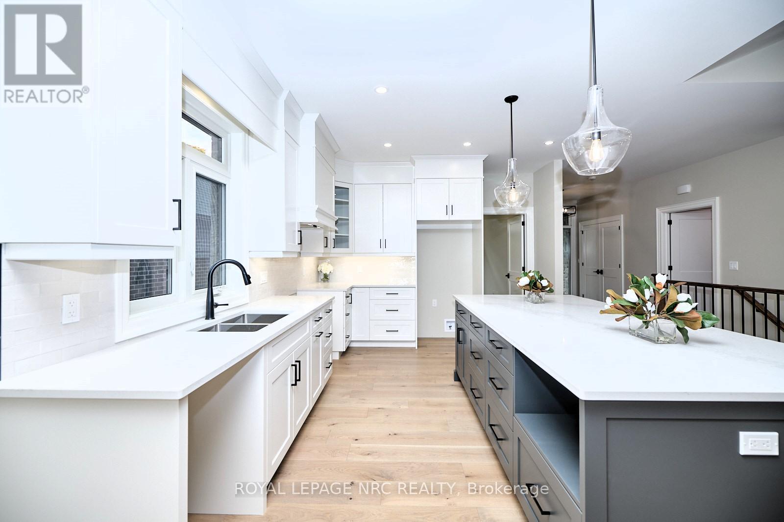 












1125 BALFOUR STREET

,
Pelham (Fenwick),




Ontario
L0S1C0

