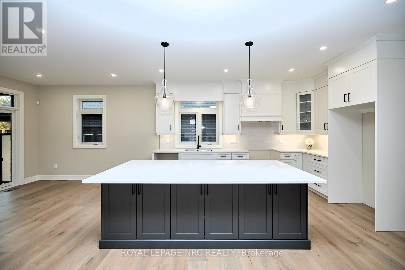 












1125 BALFOUR STREET

,
Pelham (Fenwick),




Ontario
L0S1C0

