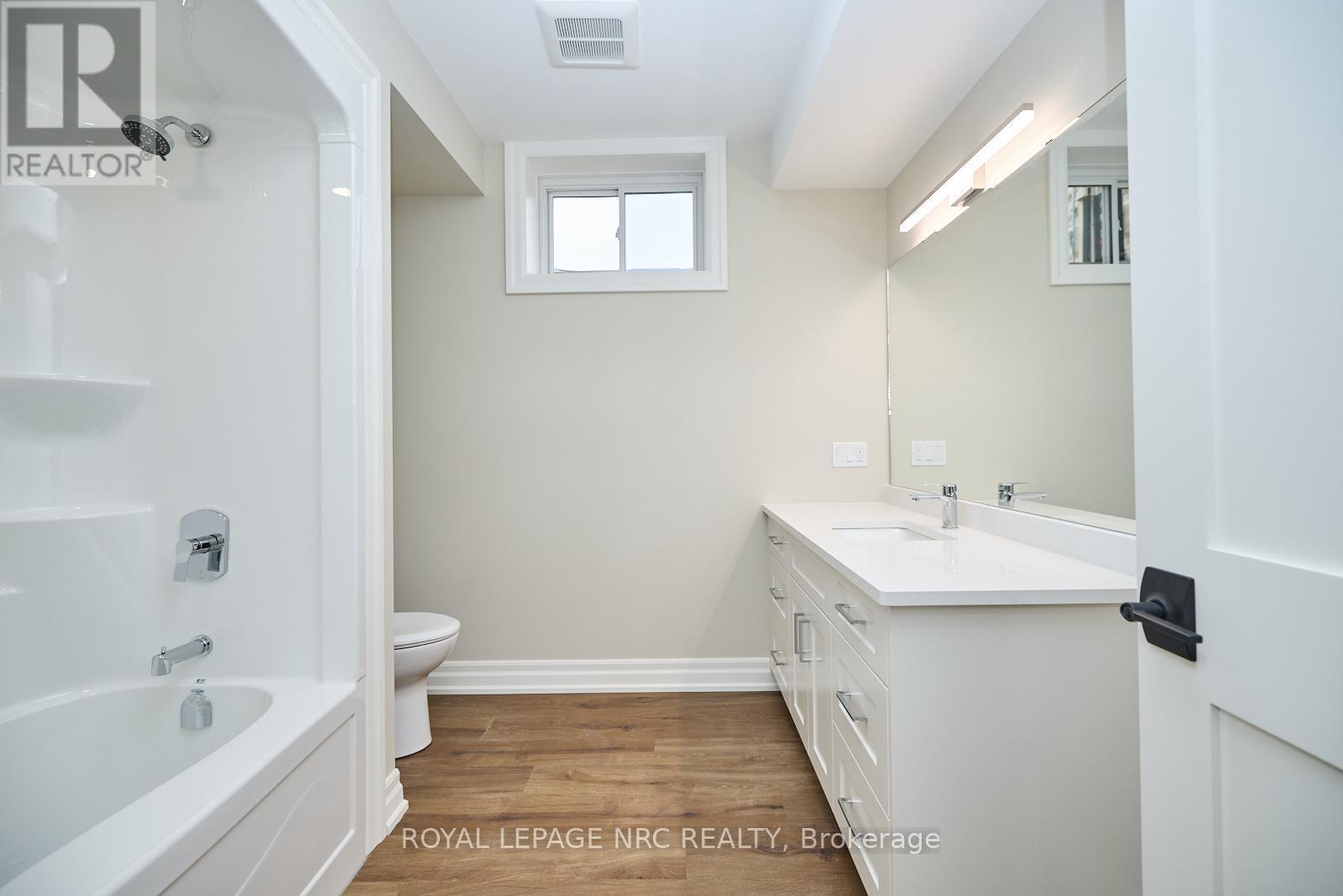 












1125 BALFOUR STREET

,
Pelham (Fenwick),




Ontario
L0S1C0

