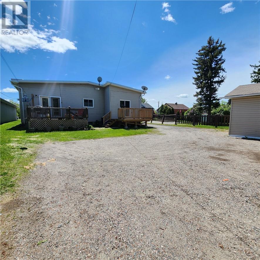 












56 Notre Dame Street

,
Azilda,




Ontario
P0M1B0


