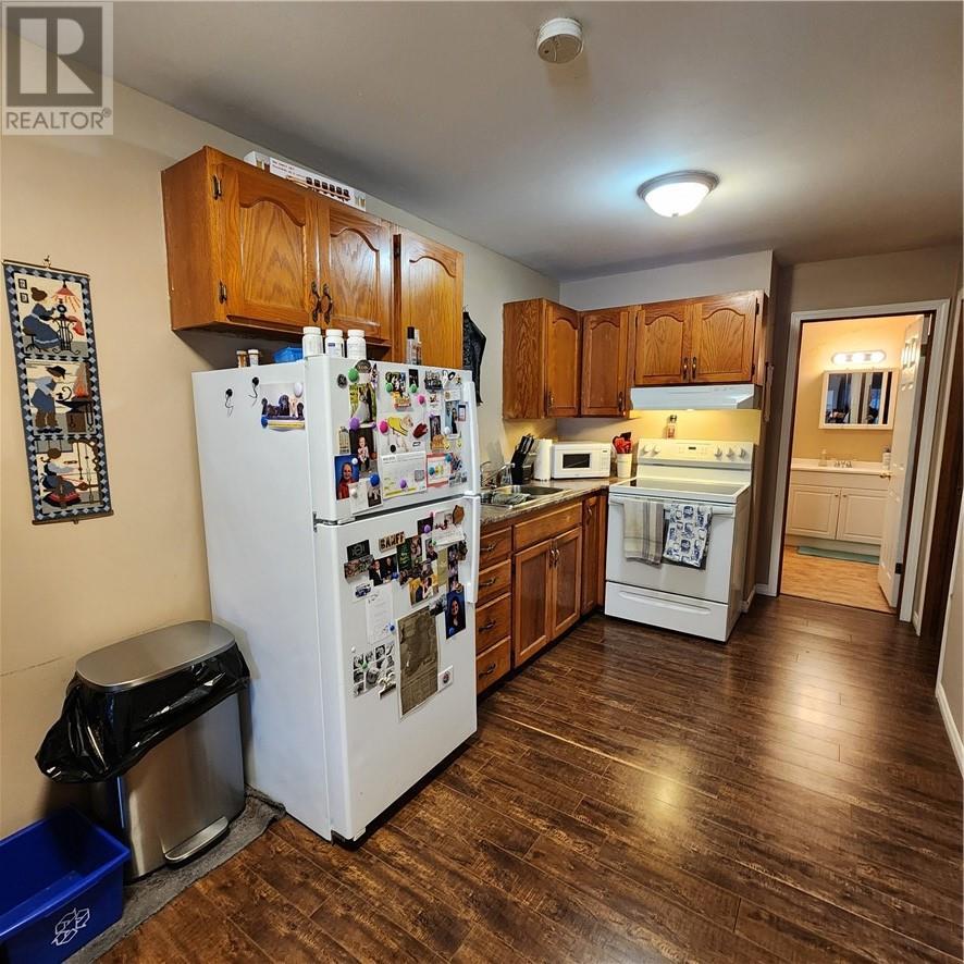 












56 Notre Dame Street

,
Azilda,




Ontario
P0M1B0

