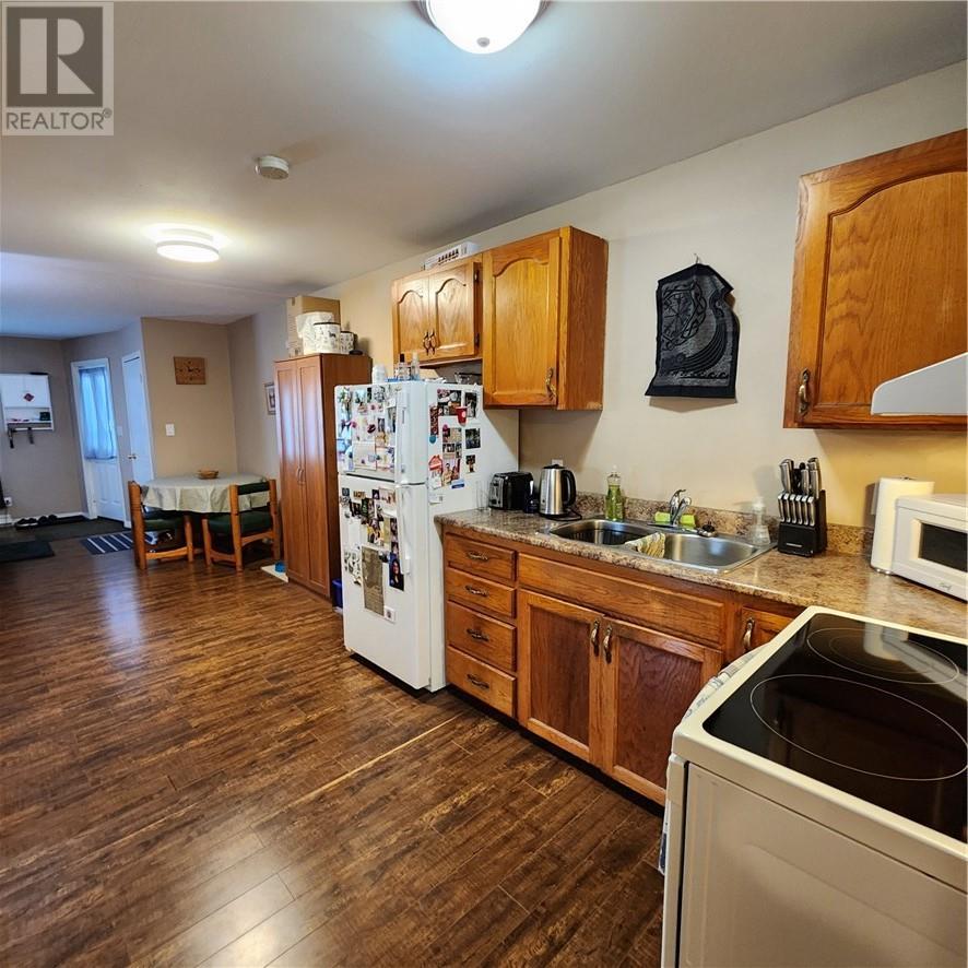 












56 Notre Dame Street

,
Azilda,




Ontario
P0M1B0

