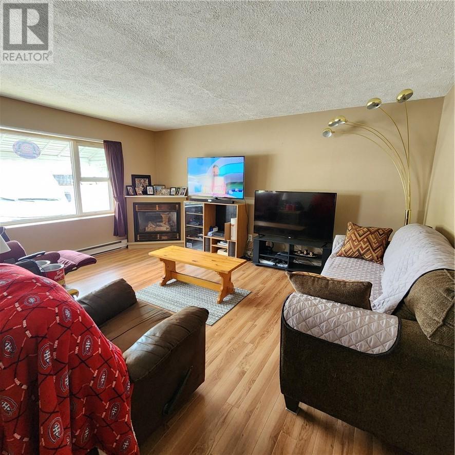 












56 Notre Dame Street

,
Azilda,




Ontario
P0M1B0


