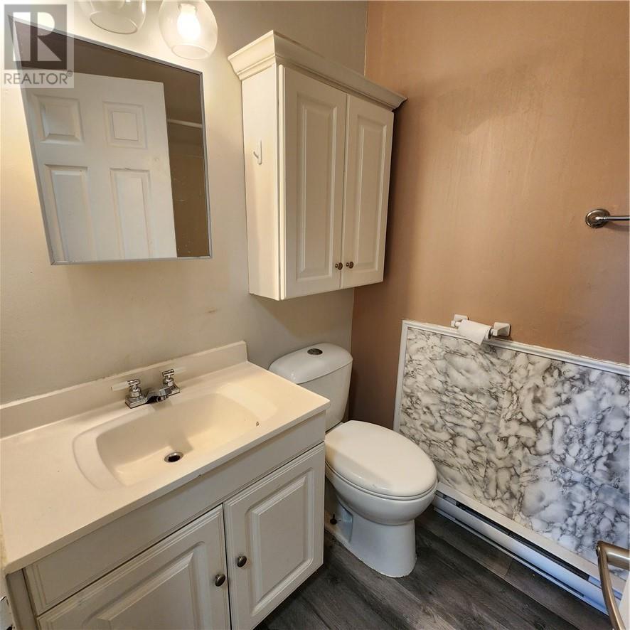 












56 Notre Dame Street

,
Azilda,




Ontario
P0M1B0

