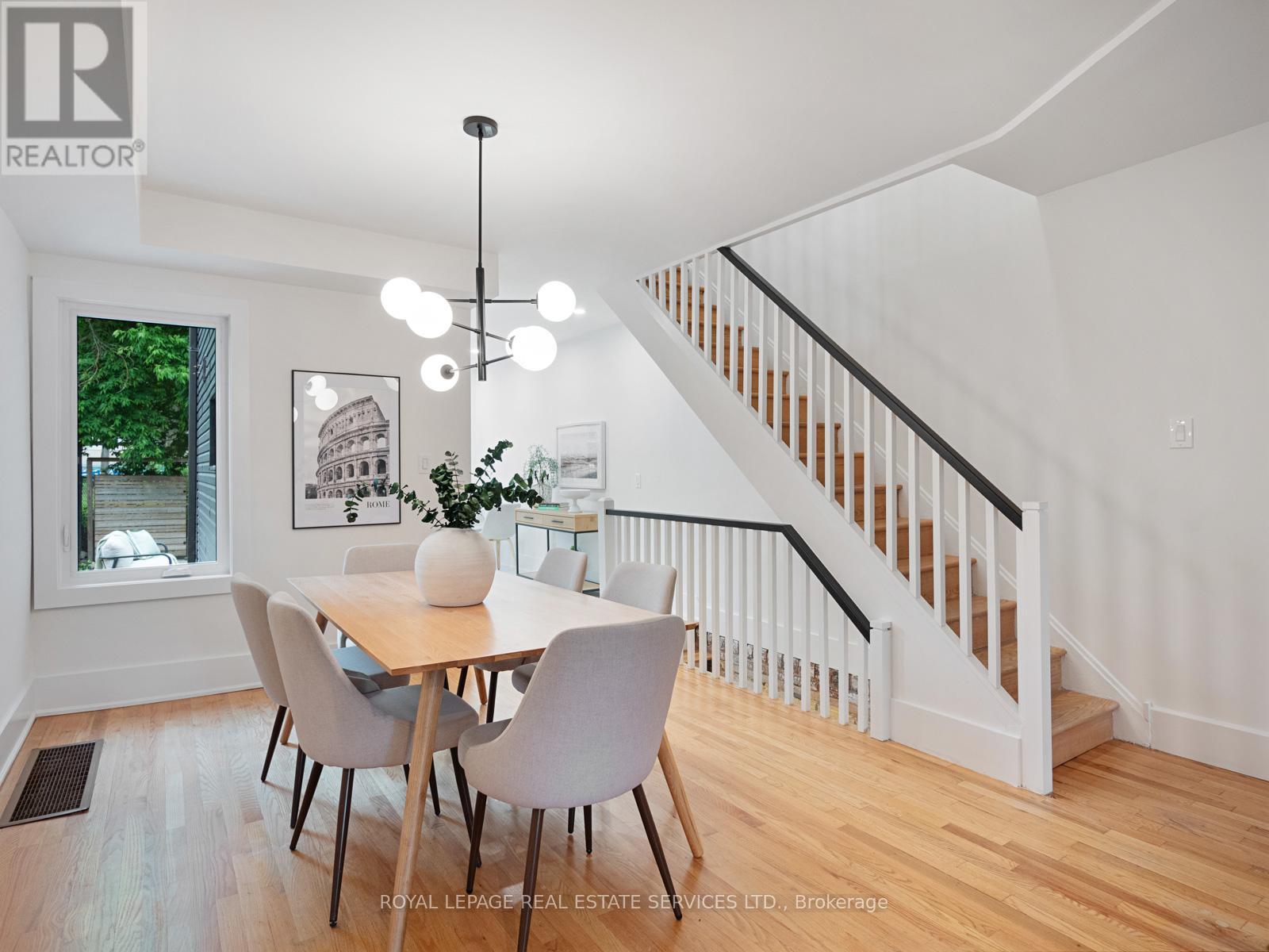 












193 CAMPBELL AVENUE

,
Toronto,




Ontario
M6P3V5

