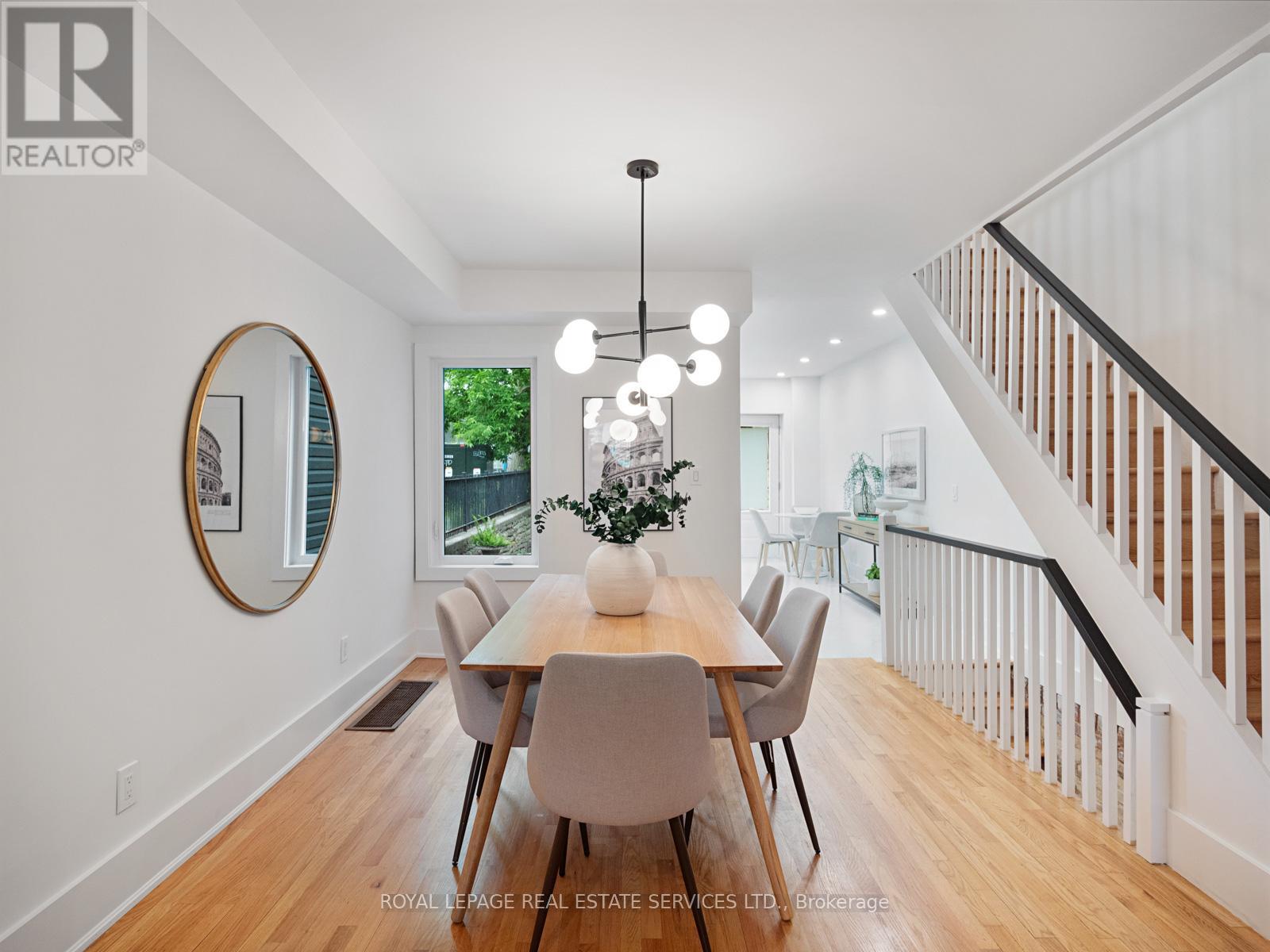 












193 CAMPBELL AVENUE

,
Toronto,




Ontario
M6P3V5

