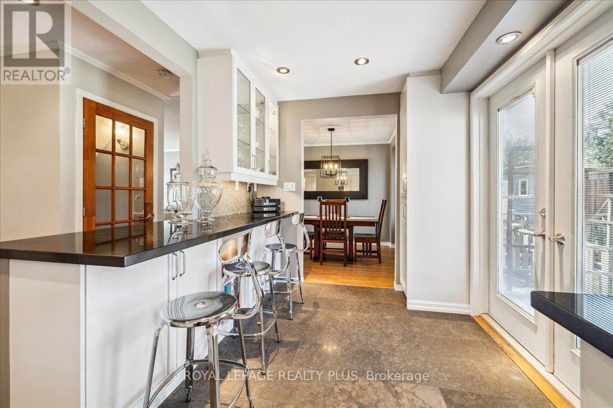 












3413 AUTUMNLEAF CRESCENT

,
Mississauga,




Ontario
L5L1K6

