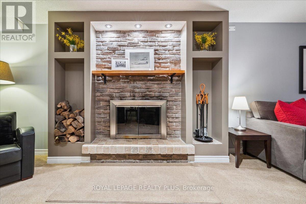 












3413 AUTUMNLEAF CRESCENT

,
Mississauga,




Ontario
L5L1K6

