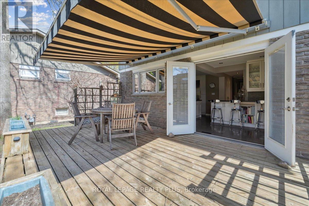 












3413 AUTUMNLEAF CRESCENT

,
Mississauga,




Ontario
L5L1K6

