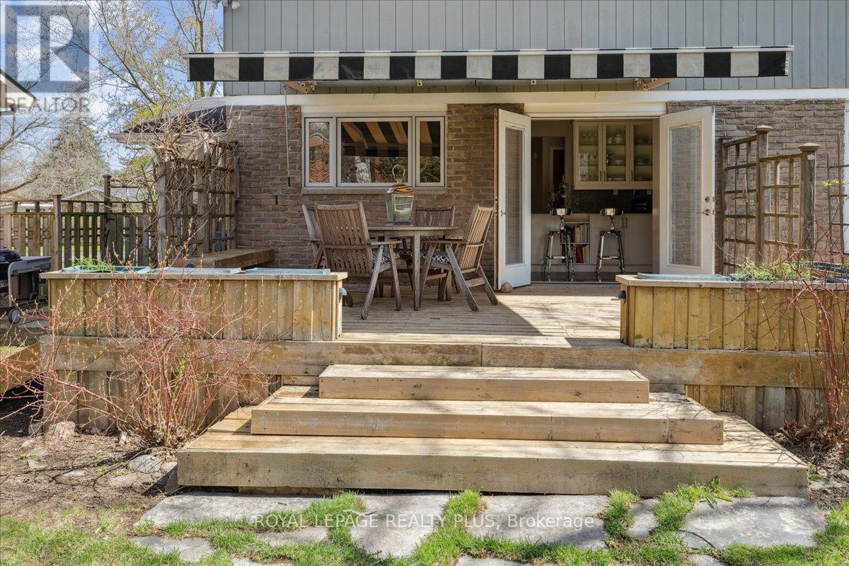 












3413 AUTUMNLEAF CRESCENT

,
Mississauga,




Ontario
L5L1K6

