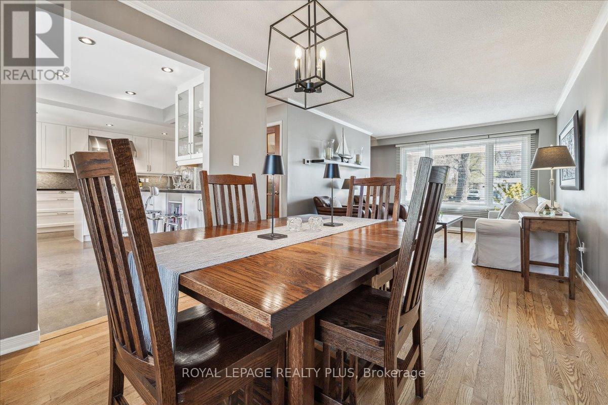 












3413 AUTUMNLEAF CRESCENT

,
Mississauga,




Ontario
L5L1K6


