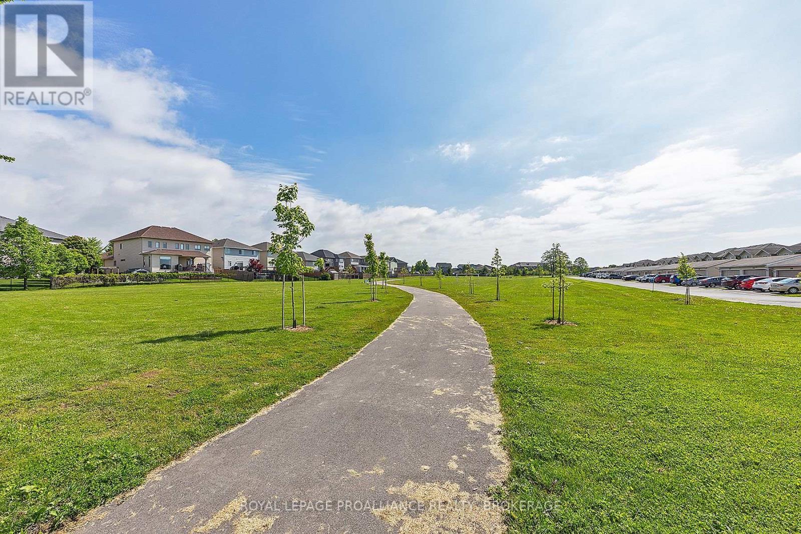 












516 SAVANNAH COURT

,
Kingston (City Northwest),




Ontario
K7P0C4

