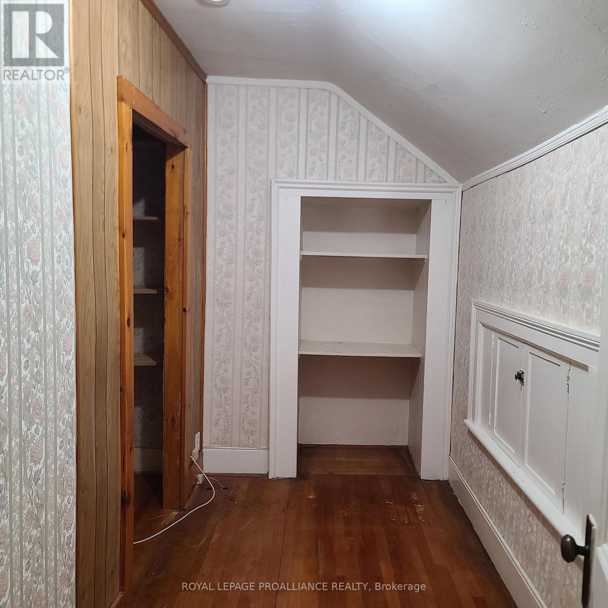 












634 HENRY STREET W

,
Prescott,




Ontario
K0E1T0

