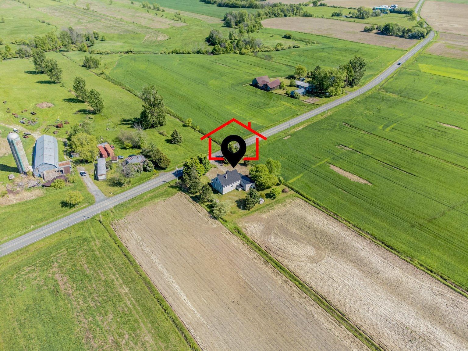 









380


Rg Ste-Cécile

,
Saint-David,




QC
J0G1L0

