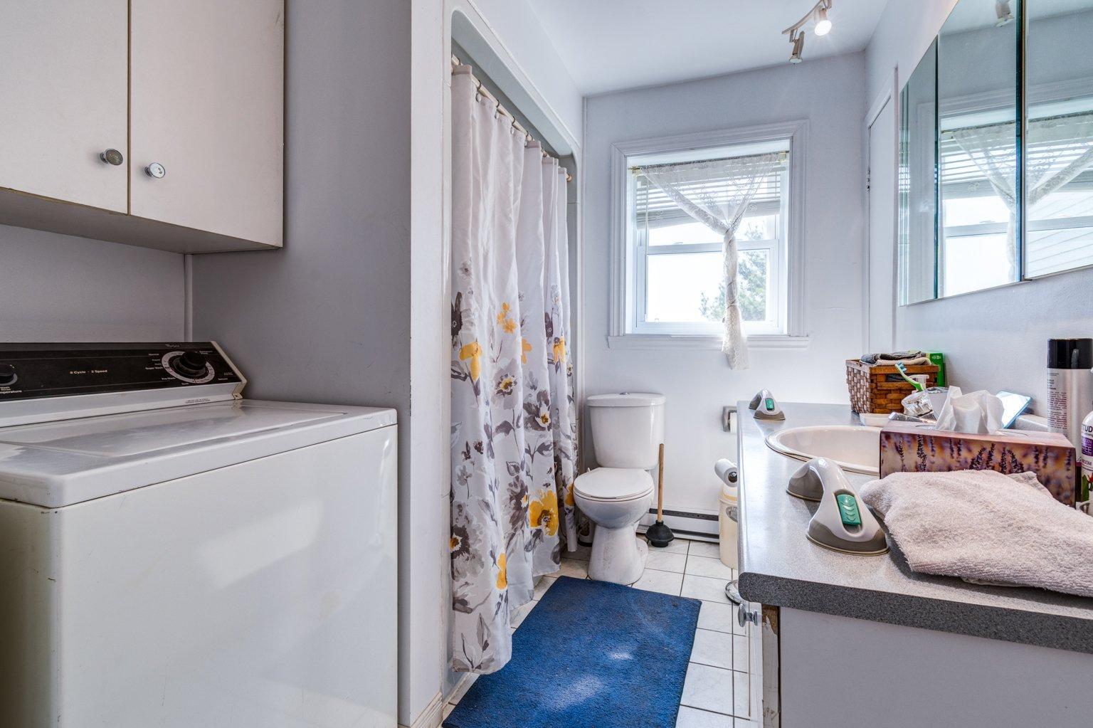 









380


Rg Ste-Cécile

,
Saint-David,




QC
J0G1L0

