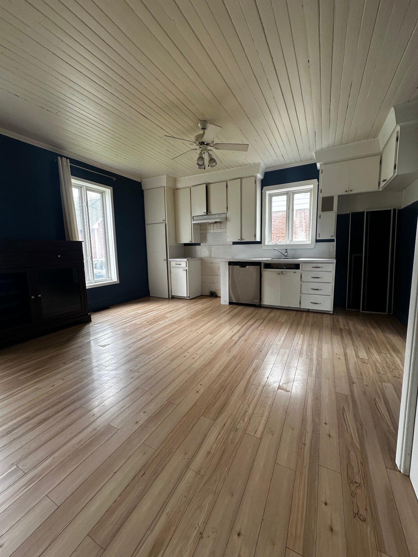 









1255


3e Rue

,
Deschaillons-sur-Saint-Laurent,




QC
G0S1G0

