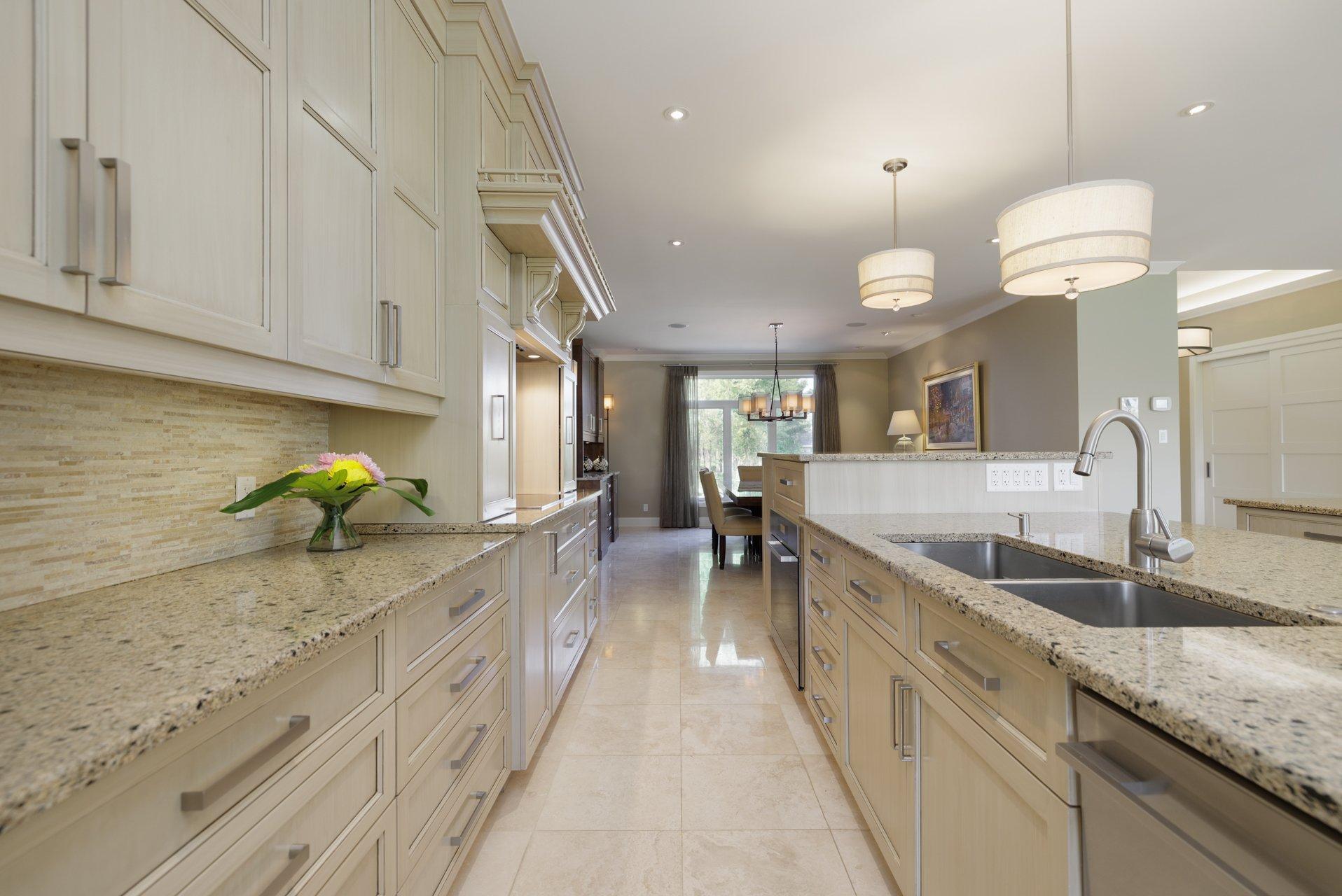 









22


Place Madison

,
Hudson,




QC
J0P1H0

