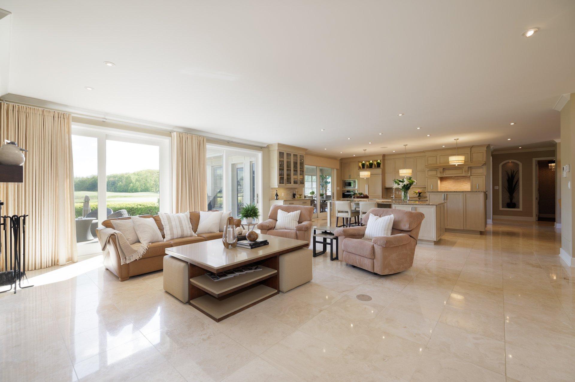 









22


Place Madison

,
Hudson,




QC
J0P1H0

