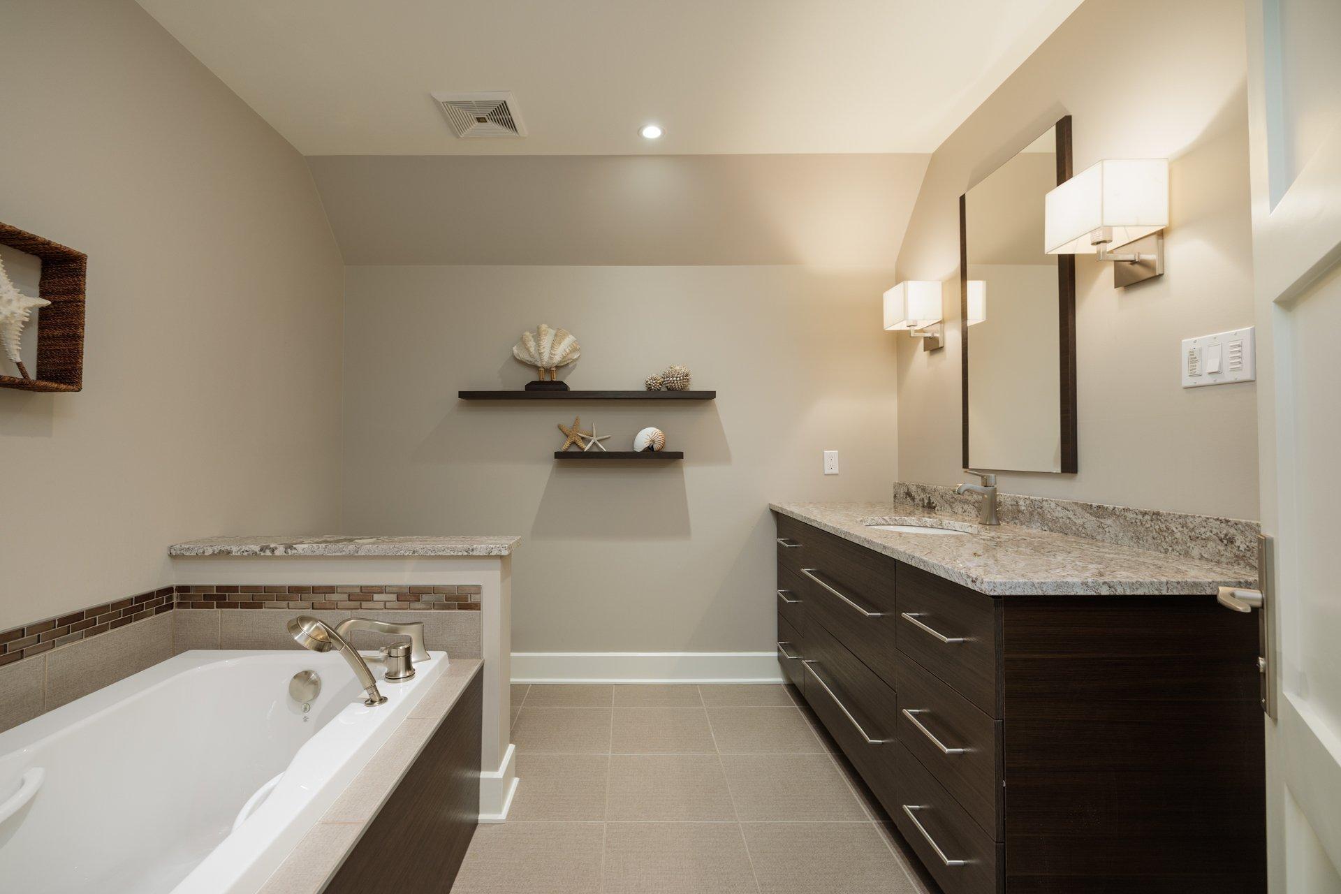 









22


Place Madison

,
Hudson,




QC
J0P1H0

