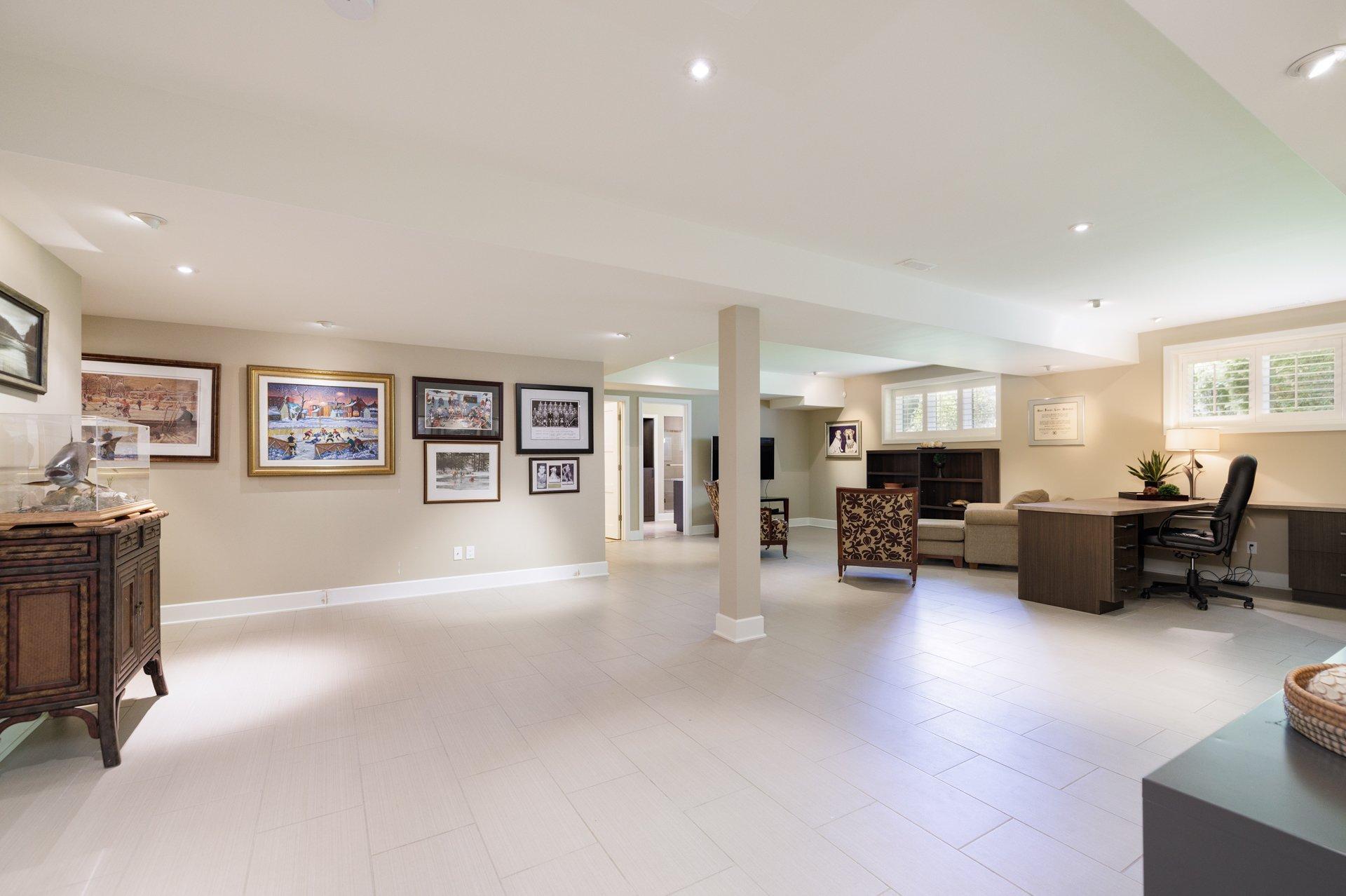 









22


Place Madison

,
Hudson,




QC
J0P1H0

