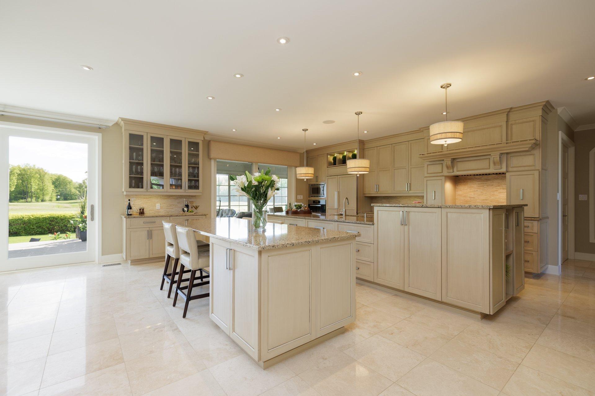 









22


Place Madison

,
Hudson,




QC
J0P1H0

