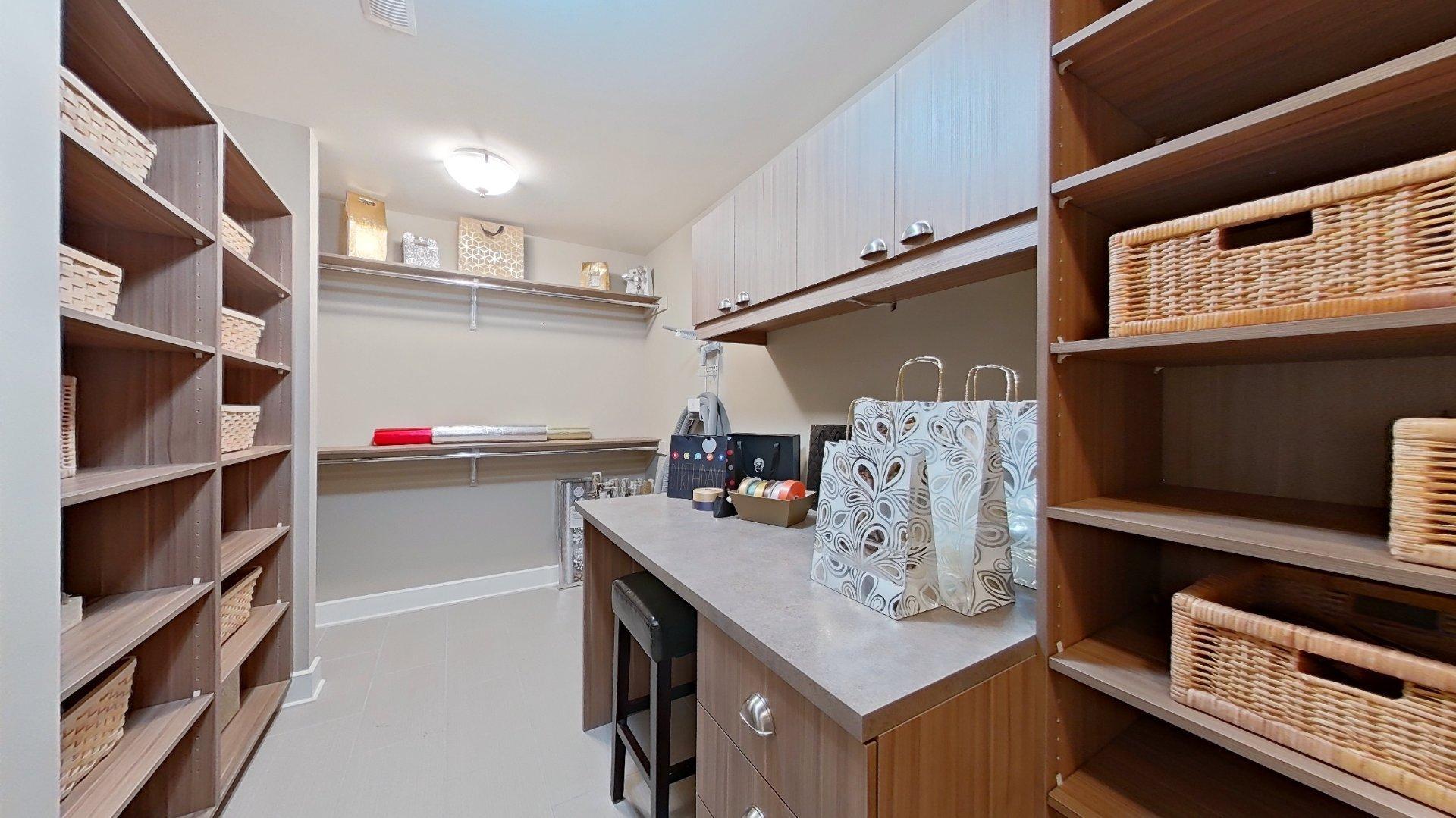 









22


Place Madison

,
Hudson,




QC
J0P1H0


