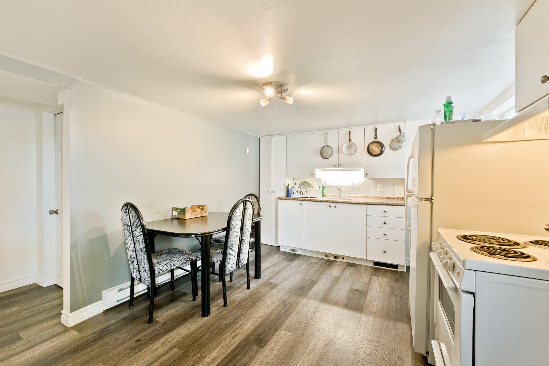 









1420


Rue Cabana

,
Sherbrooke (Les Nations),




QC
J1K2N1

