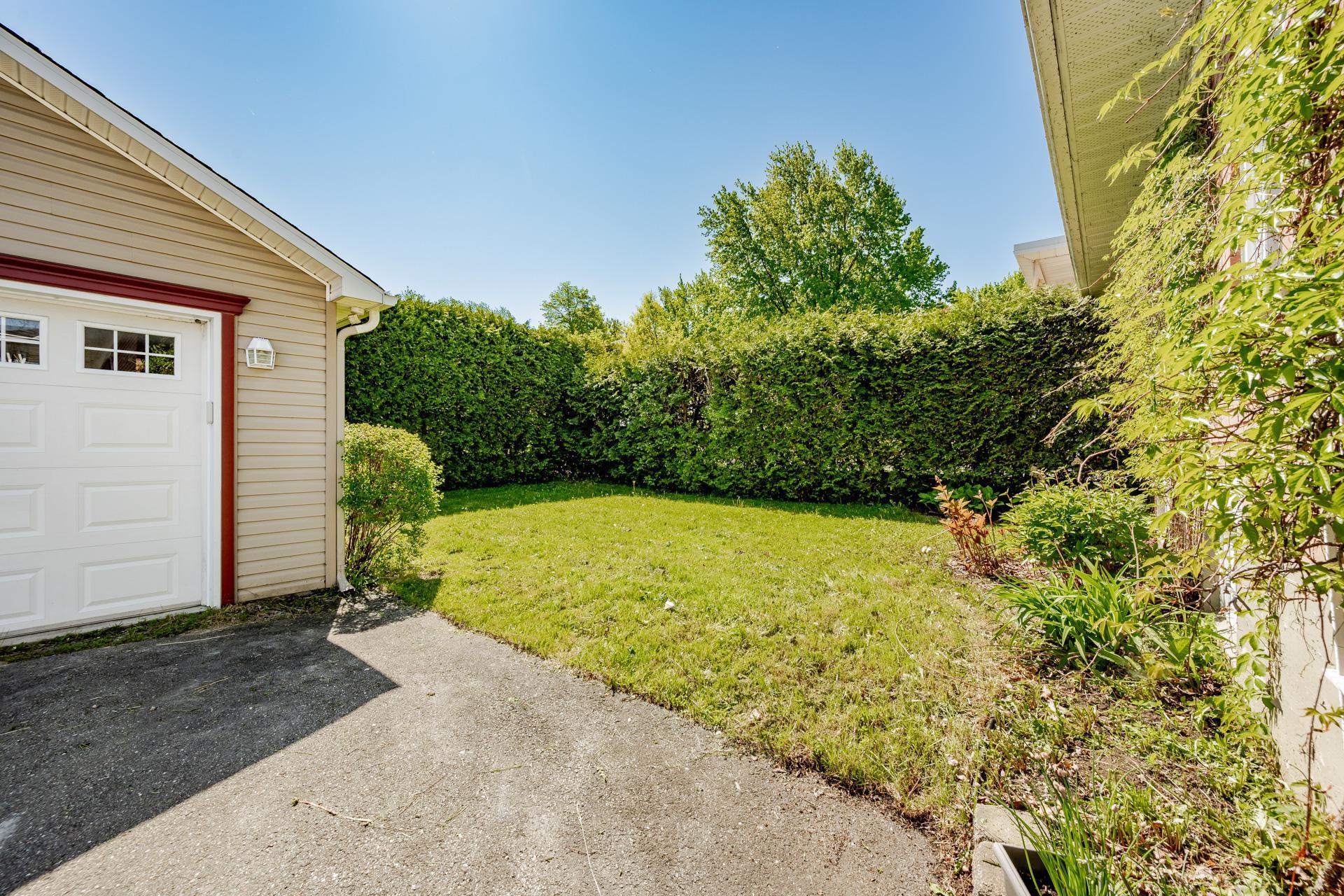 









1420


Rue Cabana

,
Sherbrooke (Les Nations),




QC
J1K2N1


