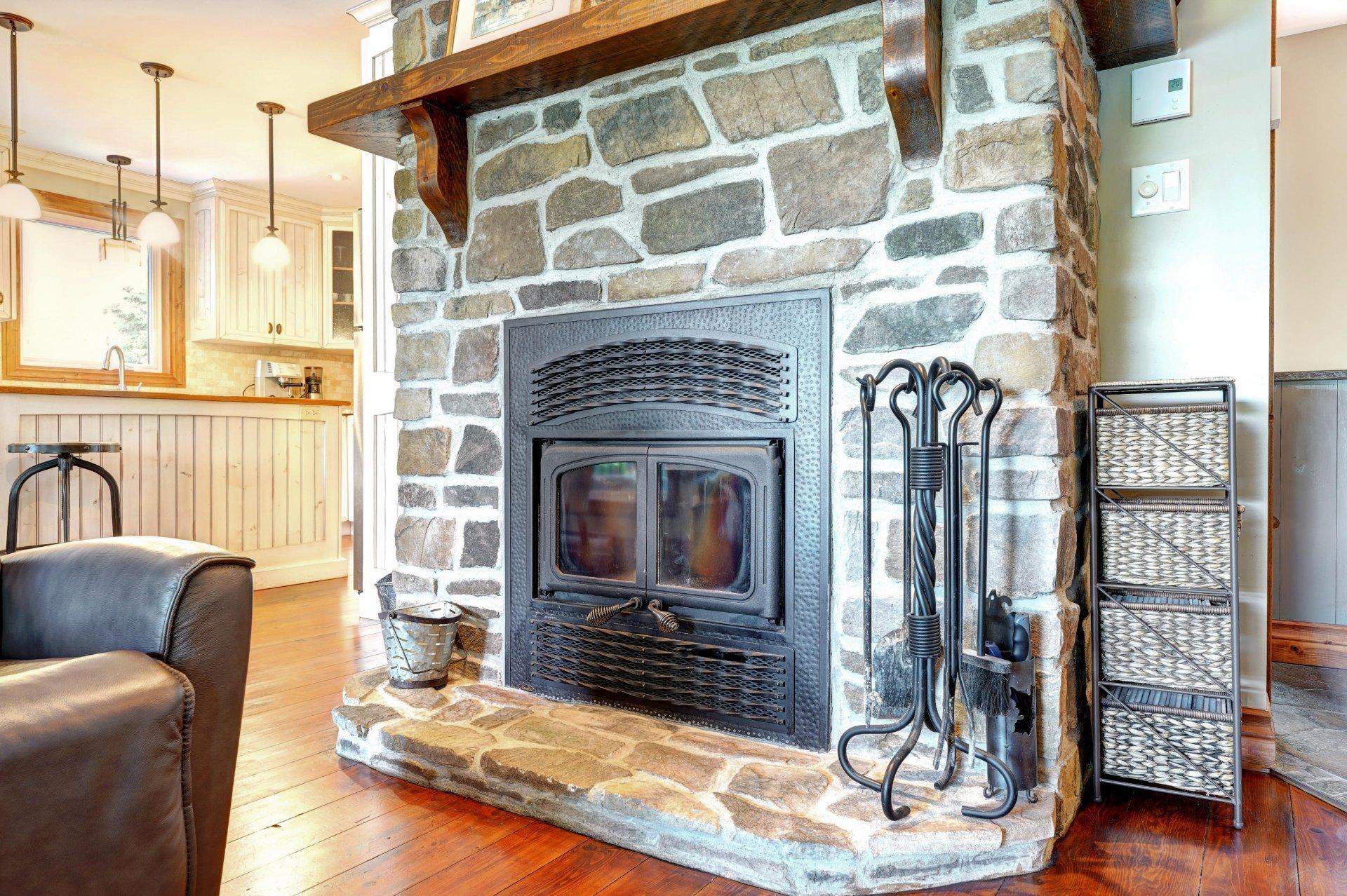 









2718


Route 125 N.

,
Saint-Donat,




QC
J0T2C0

